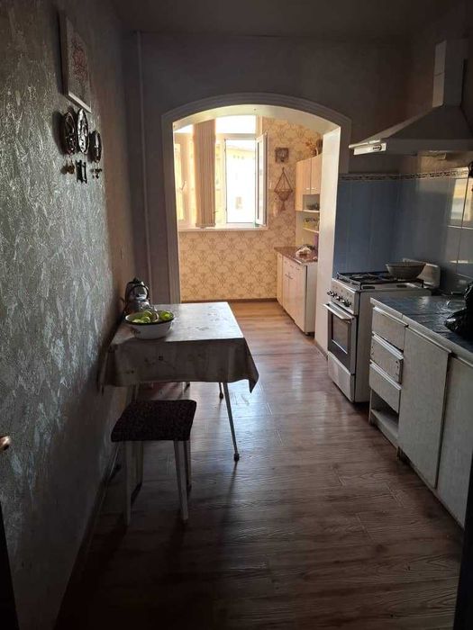 Продается 3-х комнатная квартира