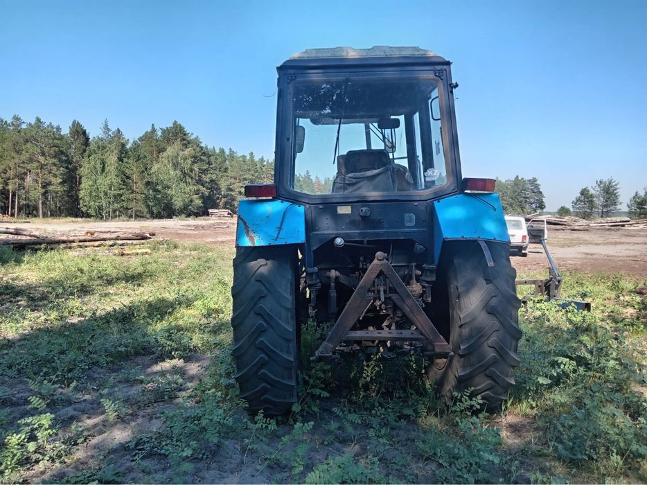 Продам трактор 892