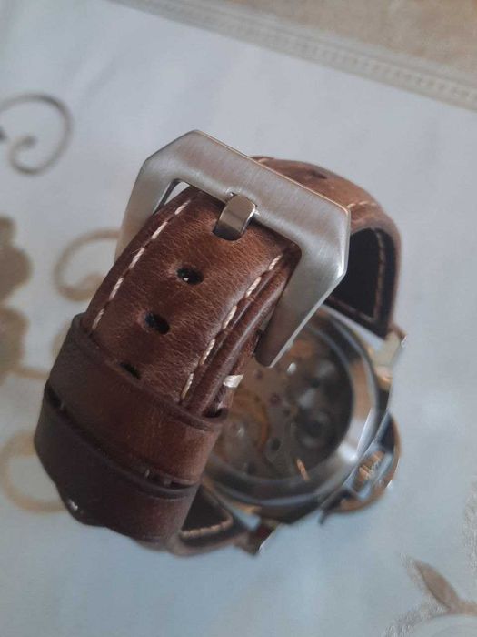 Продам часы Молния-PANERAI