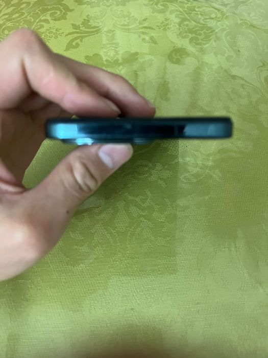 продается телефон vivo y28