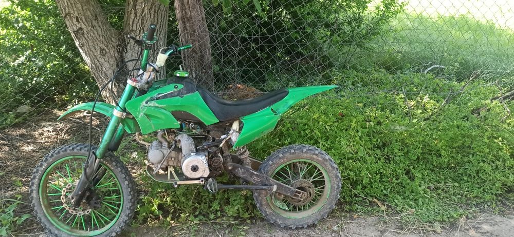 Vând cross 125 cc sau schimb