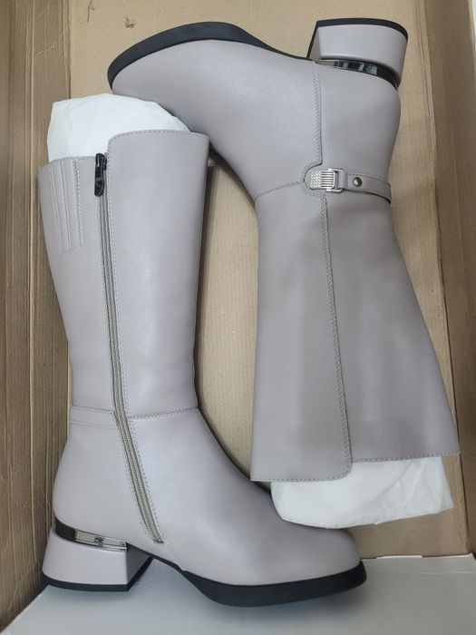 Новые зимние сапоги