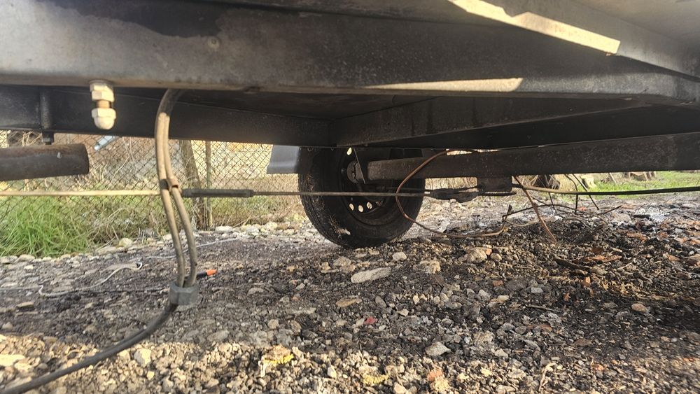 Продавам ремарке