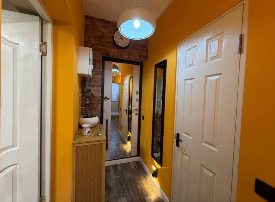 Космонавты, Цум 1 комнатная квартира на Ц7, Ориентир Интерпол