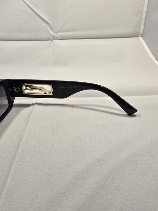 Ochelari de soare Cartier, ramă neagră lucioasă, 5185