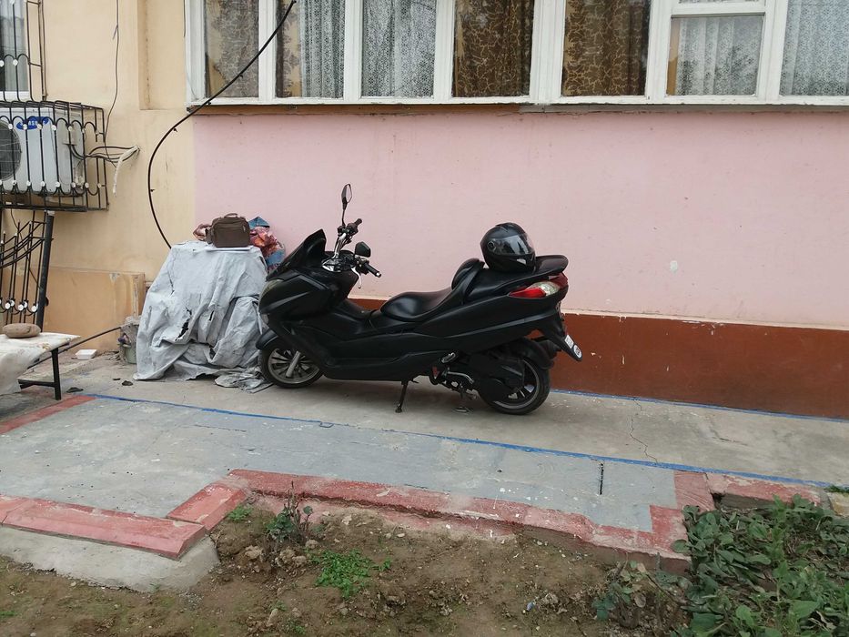 Прода максискутер 150 куб.