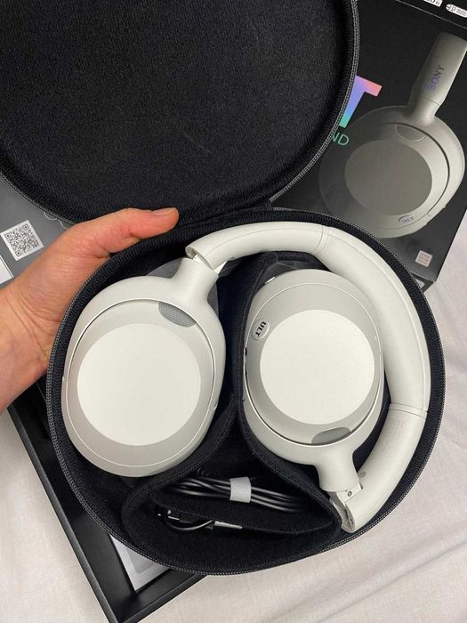 Casti SONY Ult Wear WH-ULT900N Off White