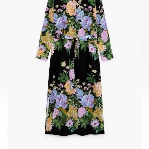 ZARA рокля тип риза на цветя