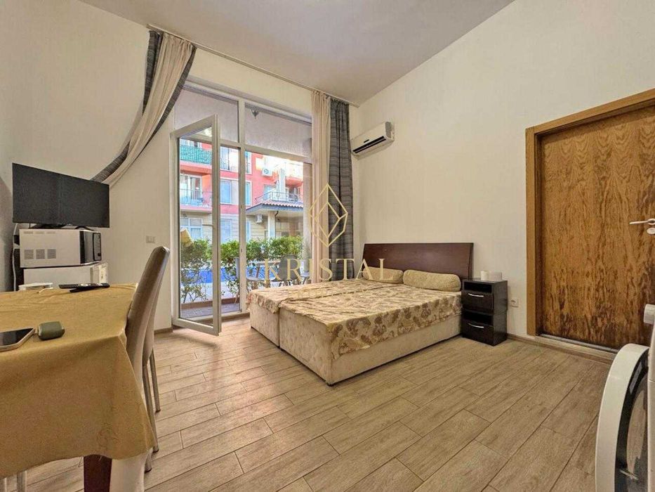 Продава се Едностаен апартамент в к.к. Слънчев бряг - 37 кв.м за 731 €/кв.м - Снимка #1