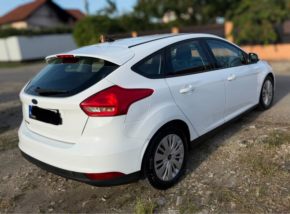FORD Focus 2015 — imagine 4