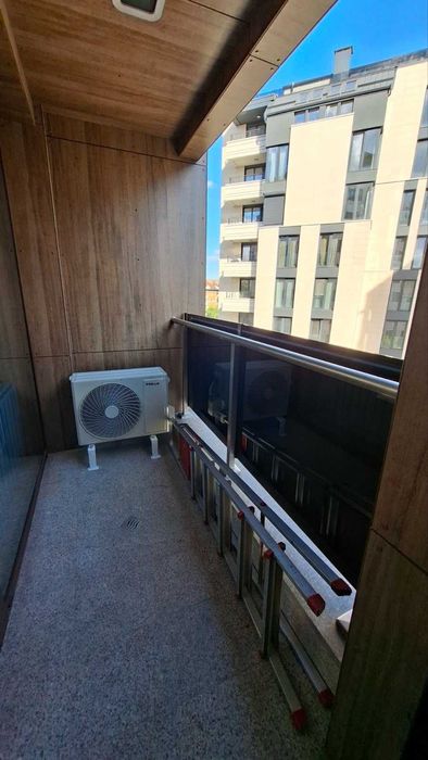 Дава се под наем Тристаен апартамент в София, Център - 100 кв.м за 850 € - Снимка #11