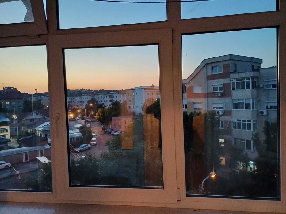 PF Apartament 3 camere, decomandat, zona Pacurari - Petru Poni, 64mp