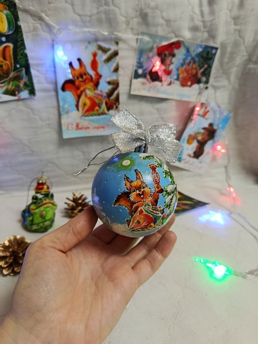 Ёлочные шарики с ручной росписью