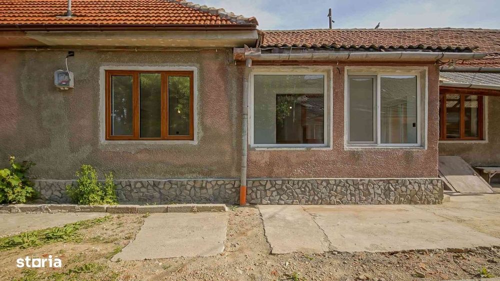 Casă renovată în Feldioara Brasov cu încălzire în pardoseală