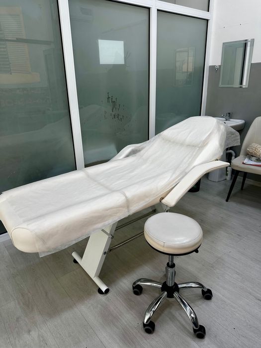 Кушетка косметологическая
