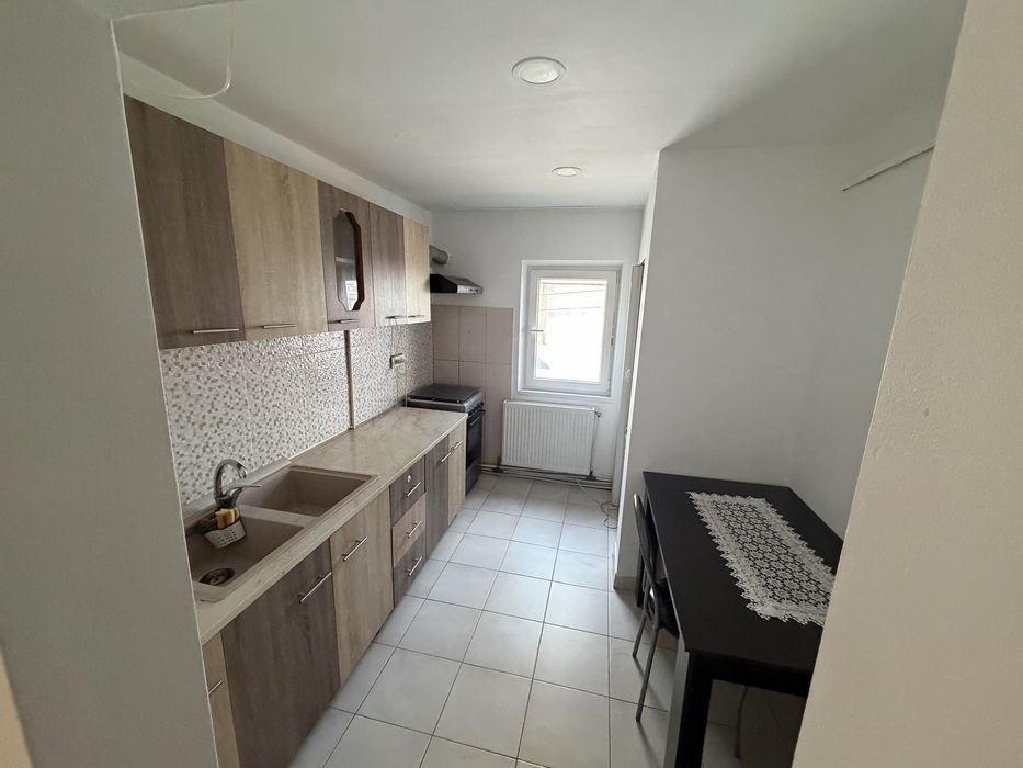 Apartament 2 camere de inchiriat