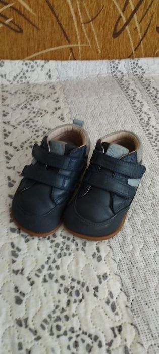 Боси обувки Колев и Колев 22