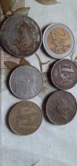 Monede diferiți ani!