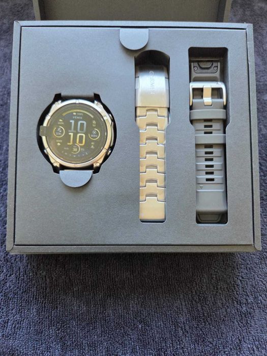 Титаниева верижка за Garmin QuickFit 22mm– нова, неизползвана.