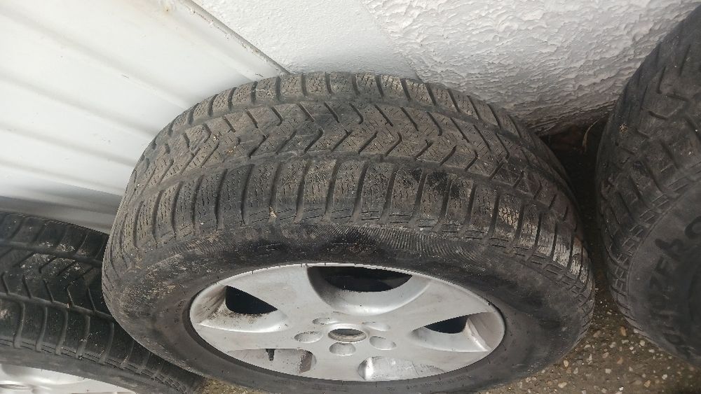 Anvelope pirelli sottozero 3, 215 65 16 cu jante aluminiu