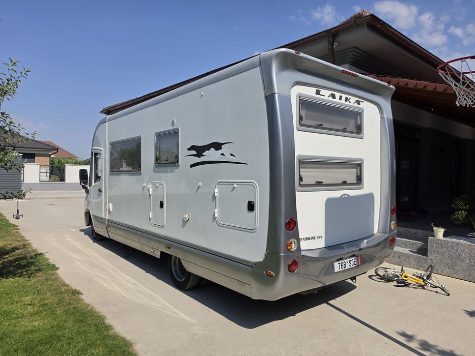 Autorulota Laika Rexosline 721, autocaravana iveco daily 35c18