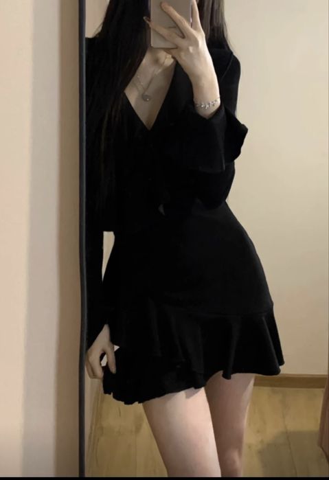 черное платье мини (новое) 5500тг