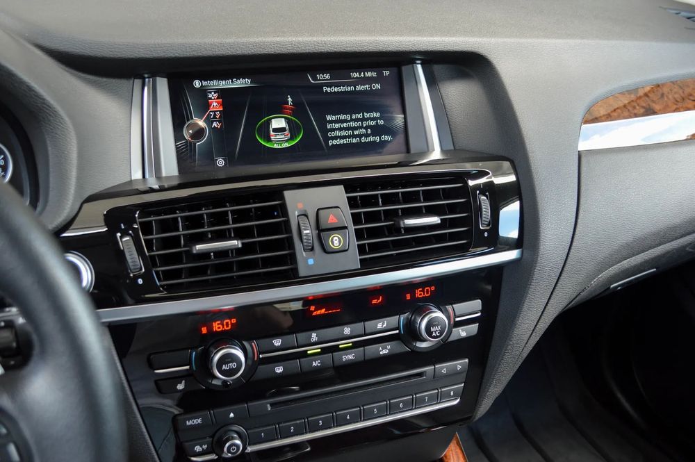 BMW X3 2016 BMW X3 xDrive20d xLine /RATE FIXE/AVANS 0/Garanție/Distronic