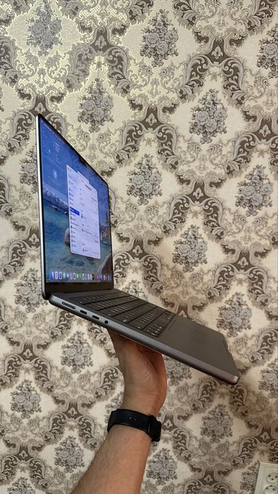 MacBook Pro M1 Pro 16/512 88%
