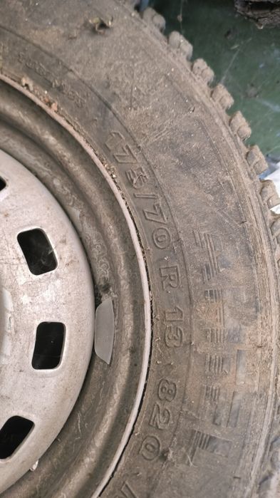 Продам шины 175*70