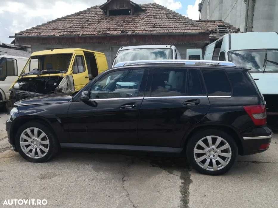 Dezmembrez Mercedes GLK/200/220/250/320/350CDI/AMG/usa/haion/bara/jante/interior/cutie/motor/cutie/faruri/stopuri/grila/trapa