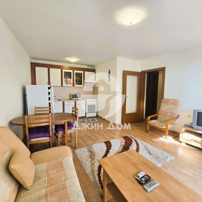 Продава се Двустаен апартамент в к.к. Елените - 75 кв.м за 1094 €/кв.м - Снимка #1