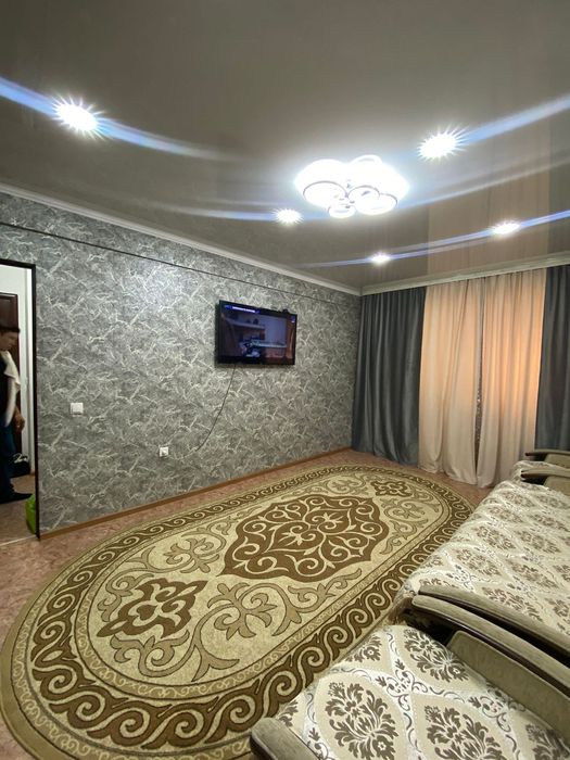 Сдам полуторку на долги срок