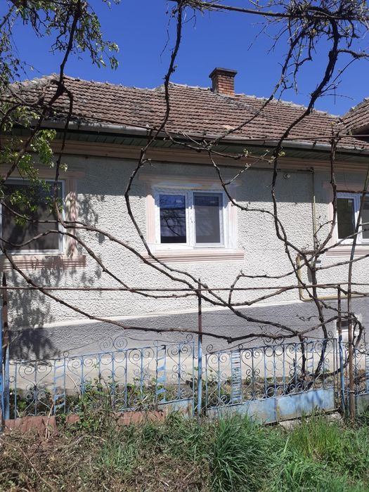 Casa de vânzare ,