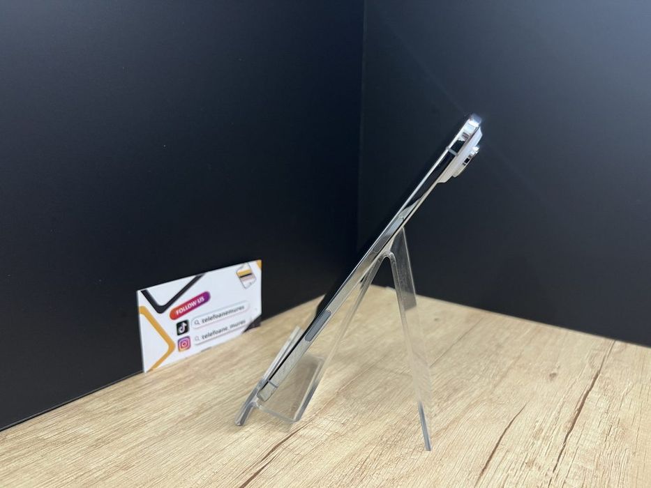 Iphone Air 256Gb Sky Blue Second-Hand Ca nou 3 ani garanție, Telefoane