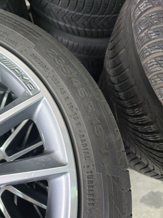 4 Броя 235/45/19 Continental RunFlat