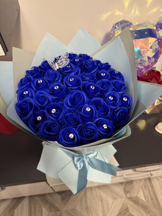 Buchete, din  trandafiri de sapun parfumati.