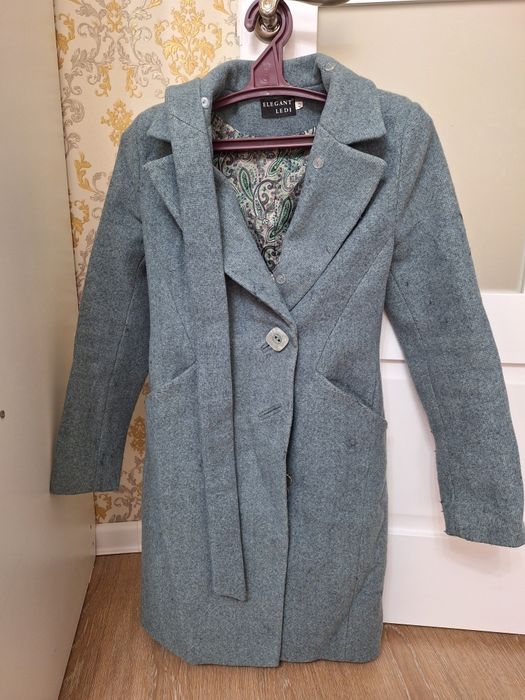 Зимнее пальто с мехом