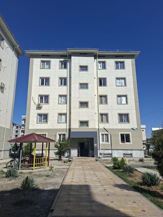 Qiziltepa 3 xonali kvartira