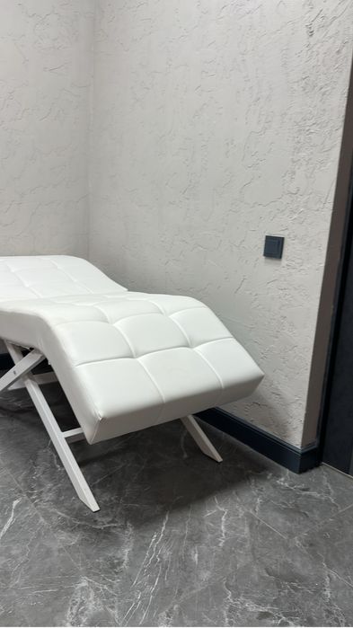 Продам кушетку анотомическую