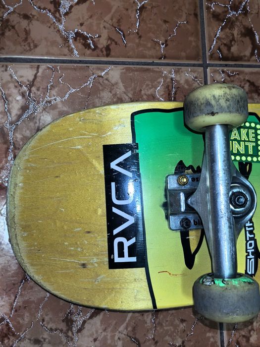 Skateboard creature custom