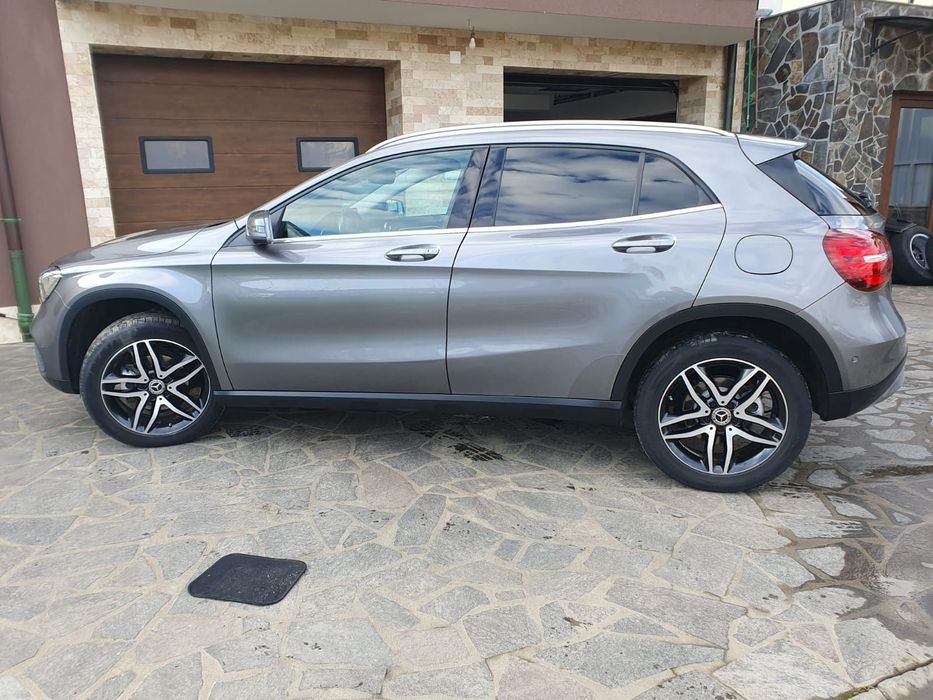 Mercedes-Benz GLA Mercedes-Benz GLA 200 d 4MATIC Xenon