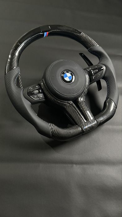 Volan BMW F Series Carbon Led 3,4,5,6,7 F01 F10 F11 F30 F31 F34 F36