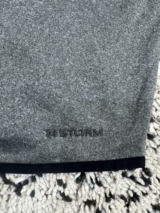 Мъжки елек UNDER ARMOR . Размер S