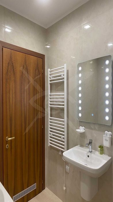 Продава се Двустаен апартамент в Варна, Виница - 63 кв.м за 1429 €/кв.м - Снимка #13