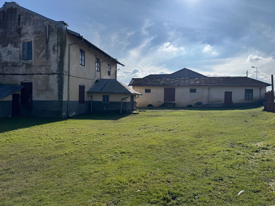 De vânzare – Moară grâu și porumb, complet echipată