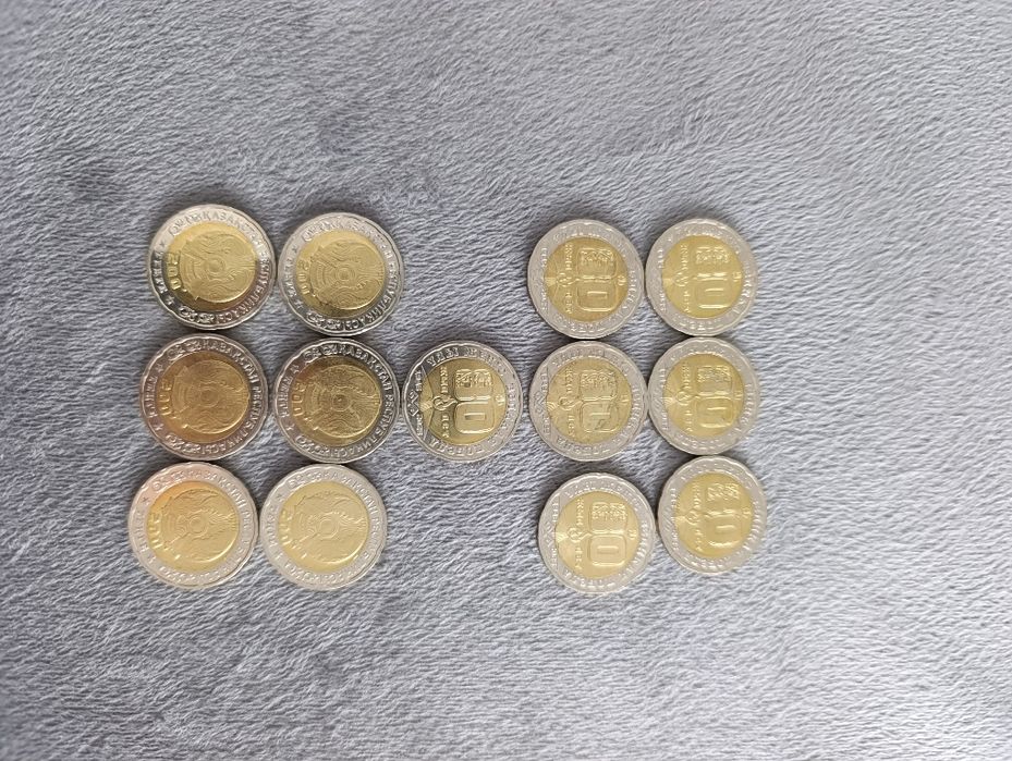 Продам монету 200тг 80 лет победы