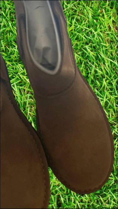 UGG Classic Unlined Mini 38