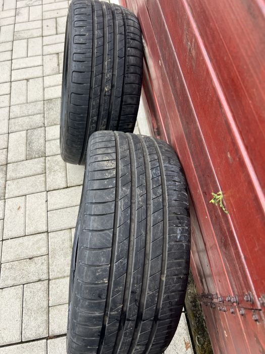 Vand 2 cauciucuri vara 225 40 R18 Good Year
