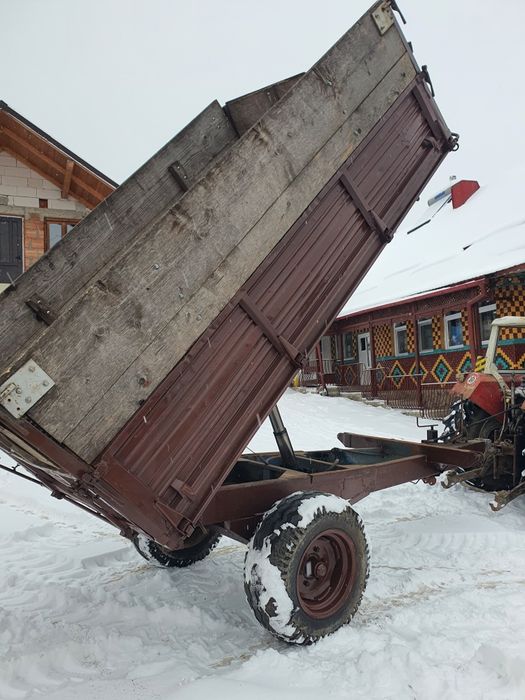 Remorca basculabila 3 parti
