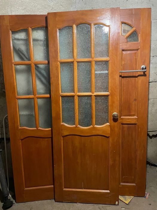 Продам двери межкомнатные 4 шт